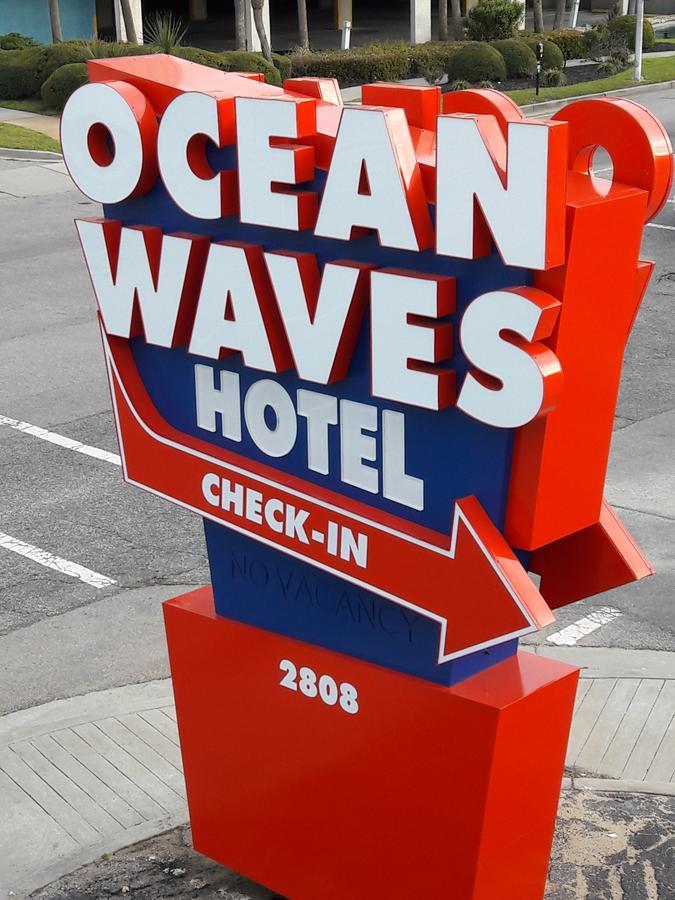 Ocean Waves Hotel Миртл-Бич Экстерьер фото