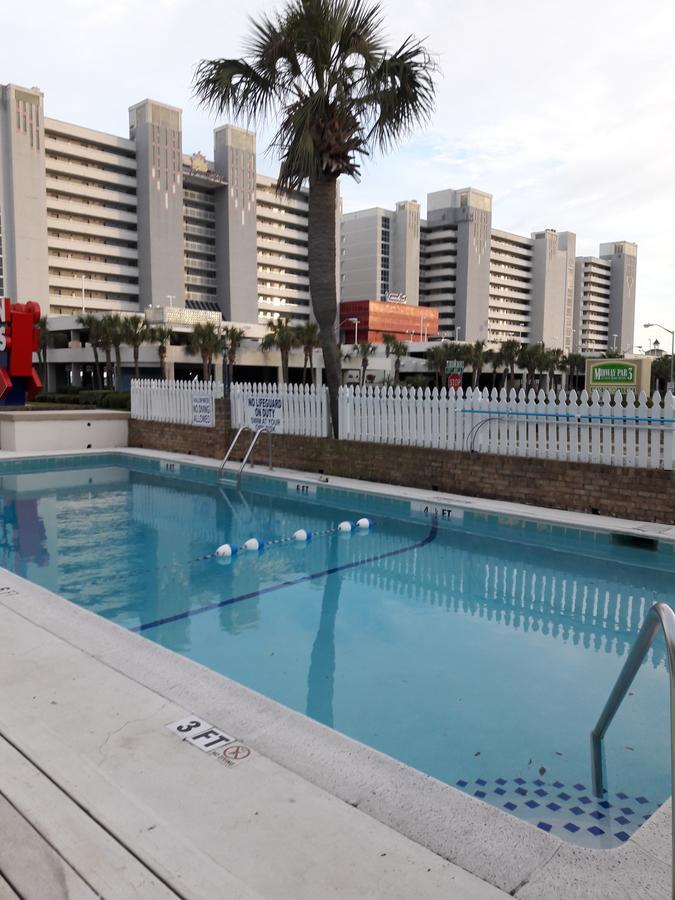 Ocean Waves Hotel Миртл-Бич Экстерьер фото
